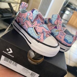 2c Converse